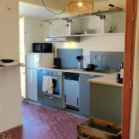 Charming 37m -near The Port Of 公寓 滨海萨纳里